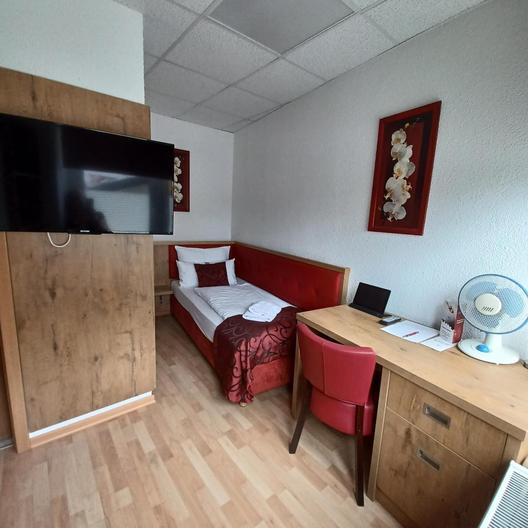 Landhotel Zum Baggernpuhl Wachow Camera foto